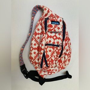 Kavu Rope Sling Backpack - Pink Blot Aztec Cross